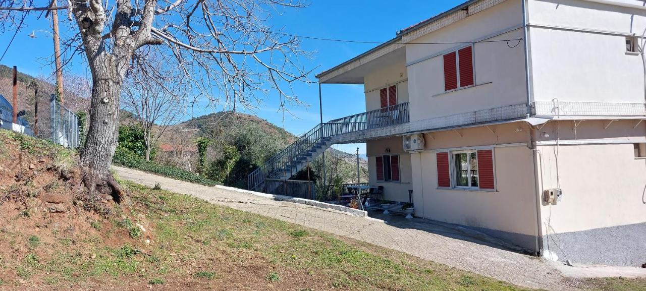 Country Home Genesi 20 Min From Trikala Dış mekan fotoğraf